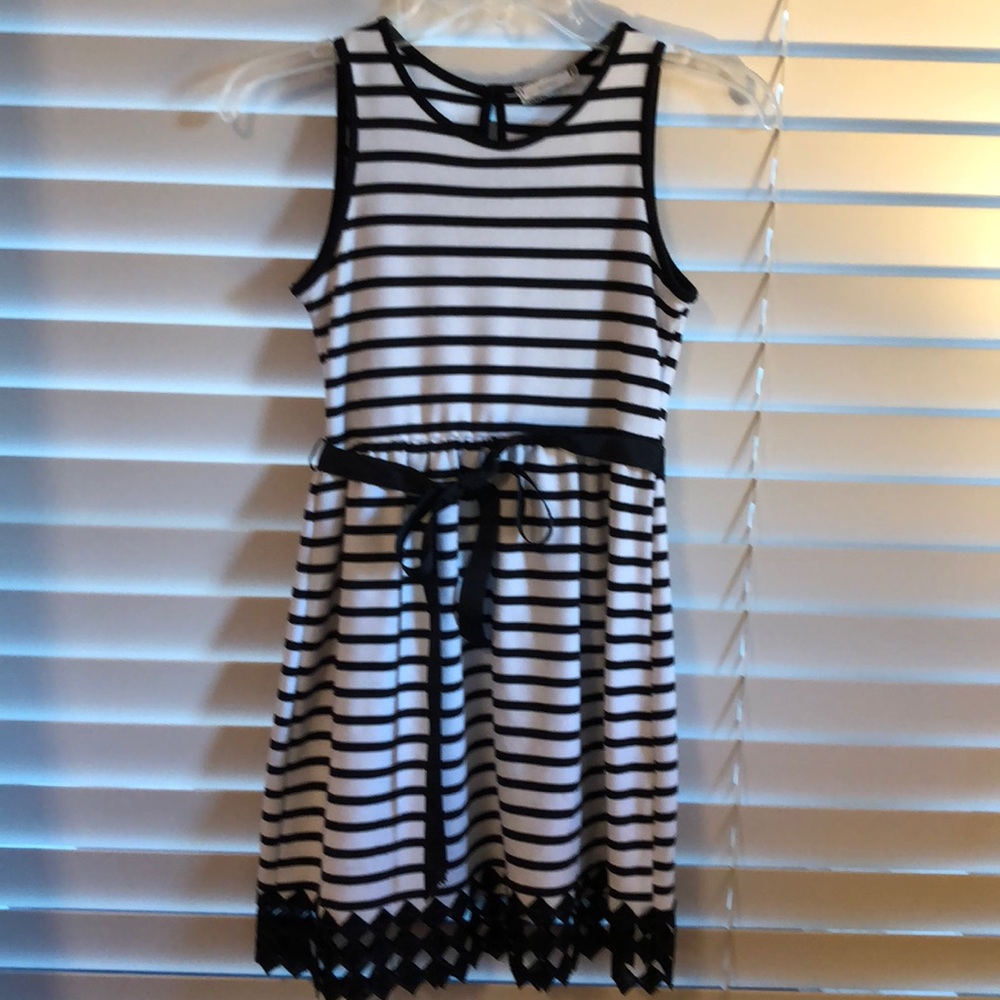 EUC! Striped Dress** Girls 10